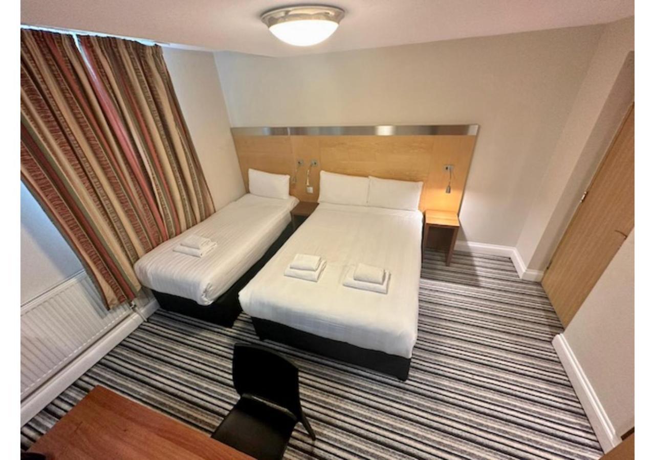 Maiden Oval Hotell London Exteriör bild