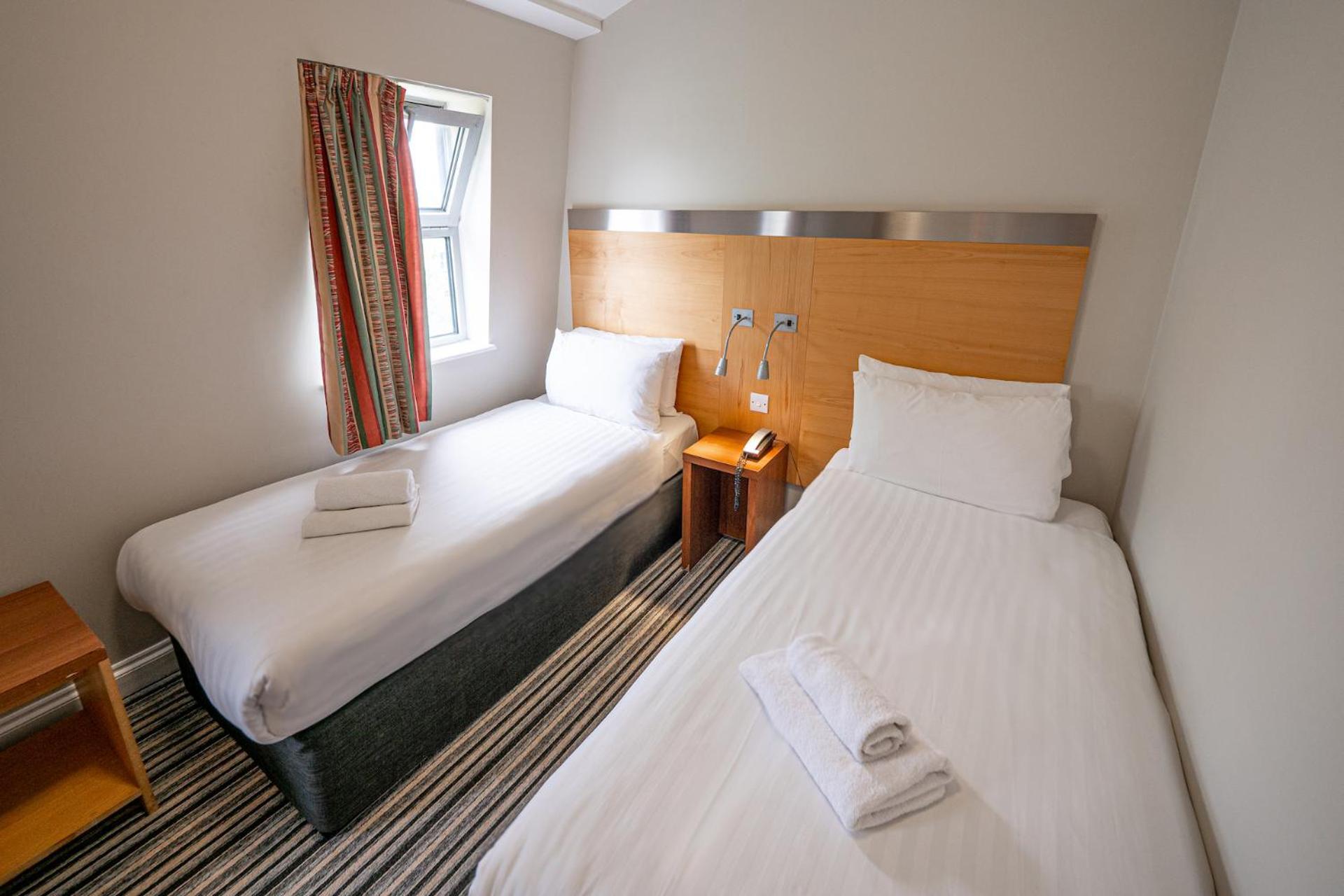 Maiden Oval Hotell London Exteriör bild